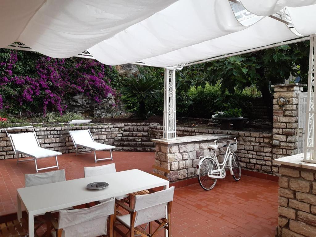 Olivo House 2 Apartment Porto Venere Luaran gambar